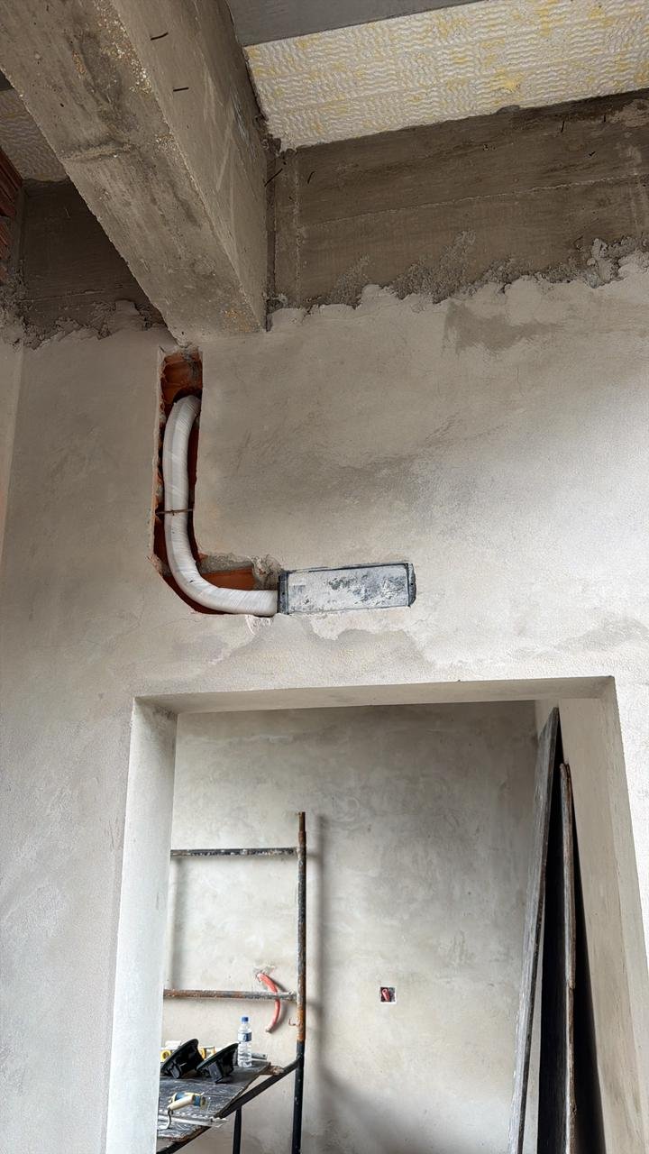 Instalação de evaporadora de ar-condicionado split